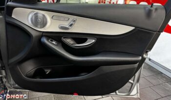 Mercedes-Benz Klasa C full