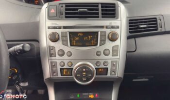 Toyota Verso full