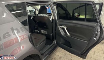 Toyota Verso full