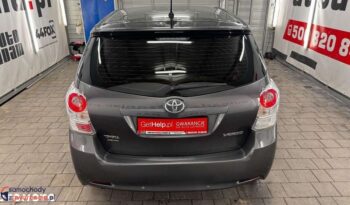 Toyota Verso full
