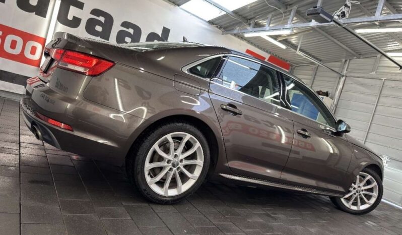 Audi A4 full