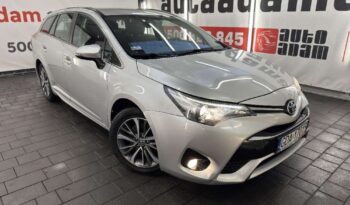 Toyota Avensis full