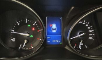 Toyota Avensis full