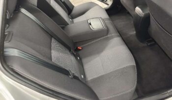 Toyota Avensis full