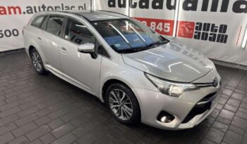 Toyota Avensis full