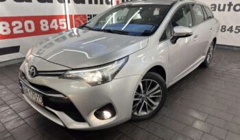 Toyota Avensis full