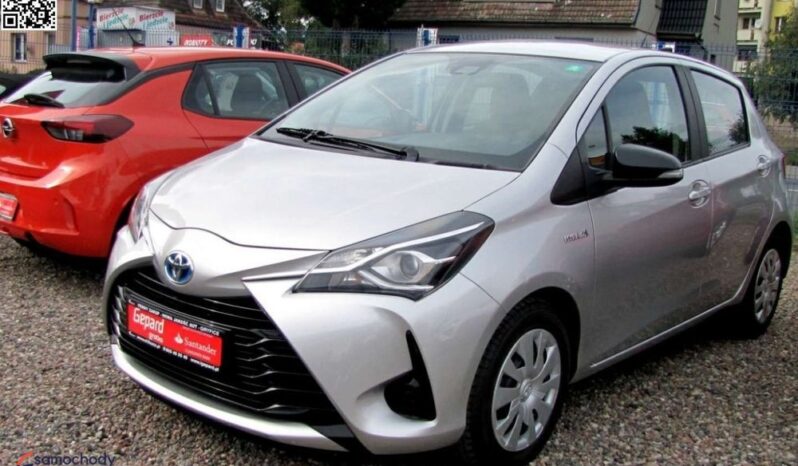Toyota Yaris Hybrid 100 Active full