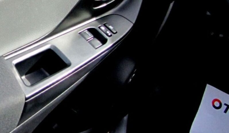 Toyota Yaris Hybrid 100 Active full
