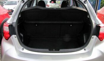 Toyota Yaris Hybrid 100 Active full