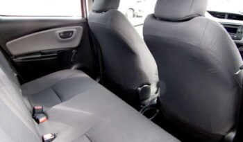 Toyota Yaris Hybrid 100 Active full