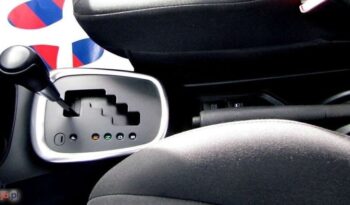 Toyota Yaris Hybrid 100 Active full