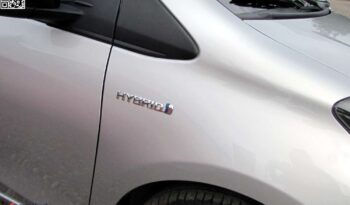 Toyota Yaris Hybrid 100 Active full