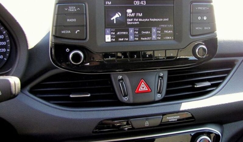 Hyundai i30 full