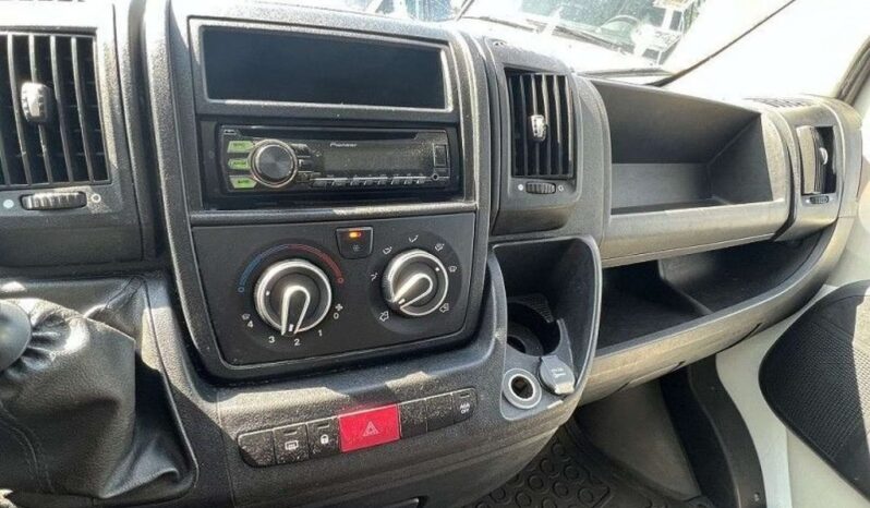 Peugeot Boxer full