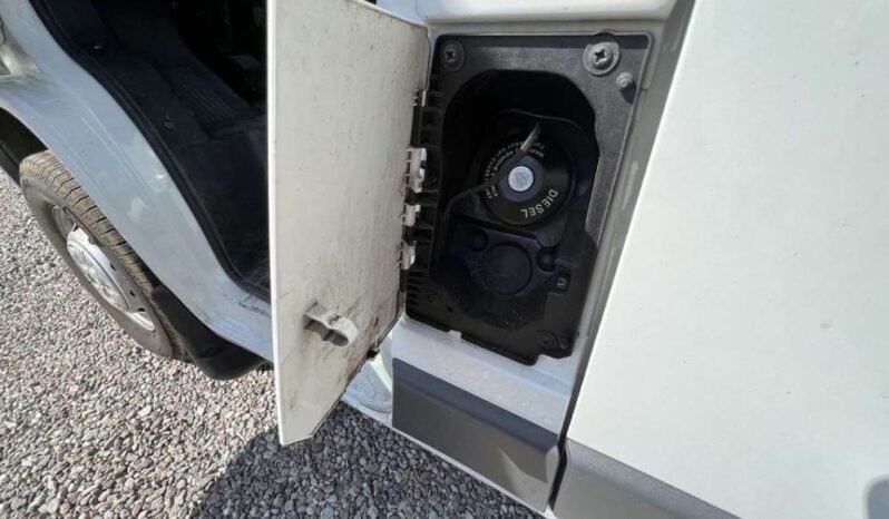 Peugeot Boxer full
