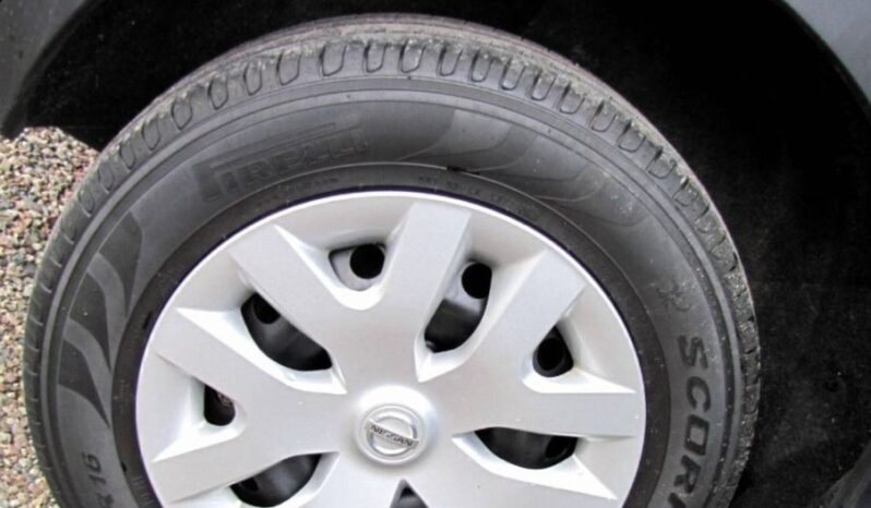 Nissan Qashqai full