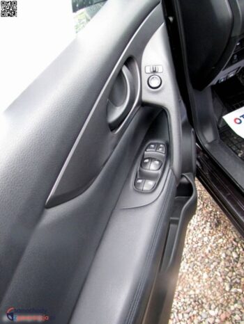 Nissan Qashqai full