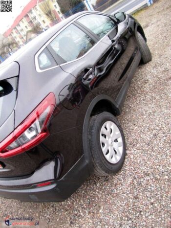 Nissan Qashqai full