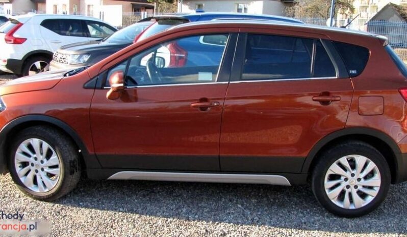 Suzuki SX4 full