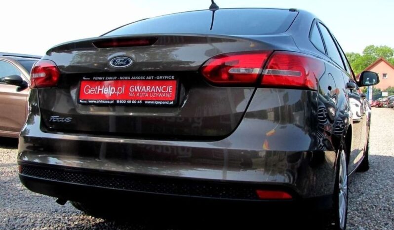 Ford Focus 1.6 Trend full