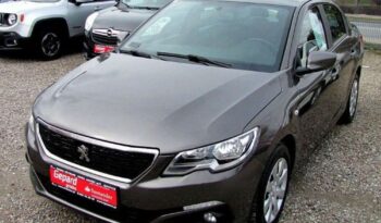Peugeot 301 full