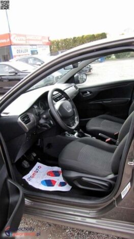 Peugeot 301 full