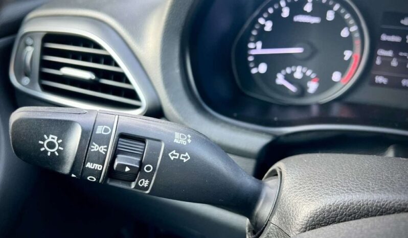 Hyundai i30 full