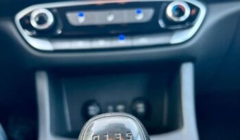 Hyundai i30 full