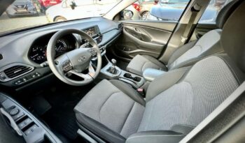 Hyundai i30 full