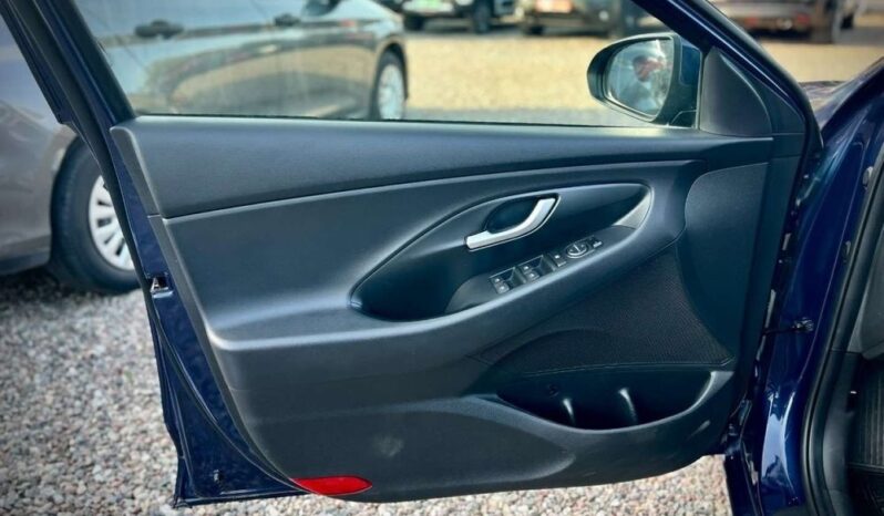Hyundai i30 full