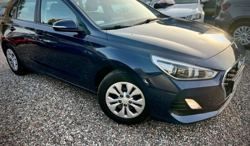 Hyundai i30 full