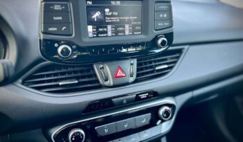 Hyundai i30 full