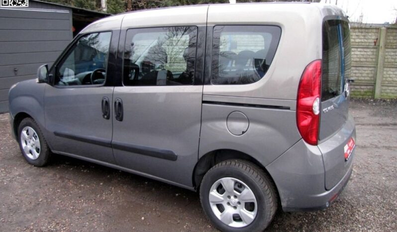 Opel Combo full