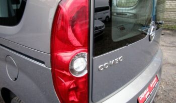 Opel Combo full