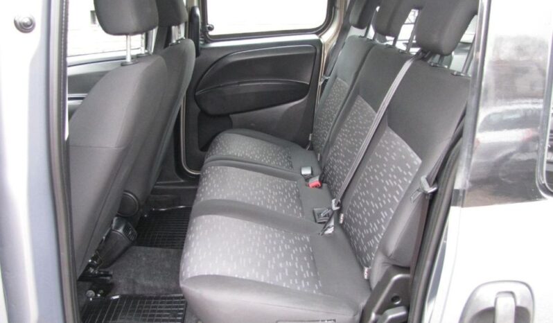 Opel Combo full