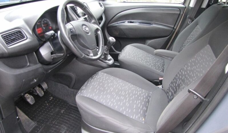 Opel Combo full