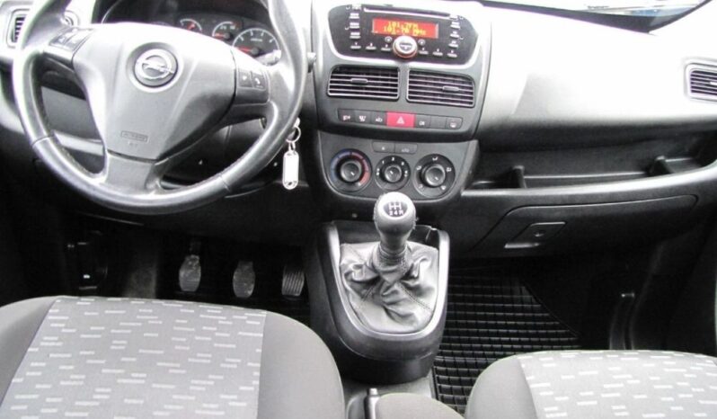 Opel Combo full