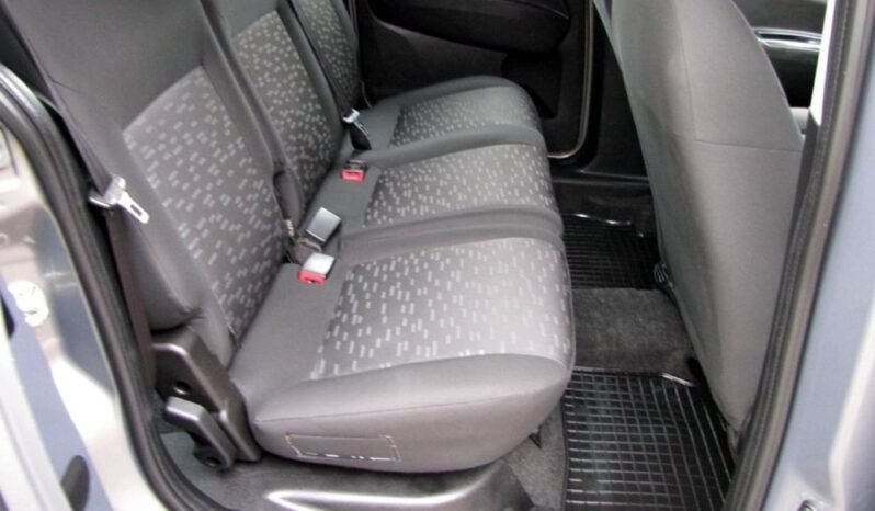 Opel Combo full