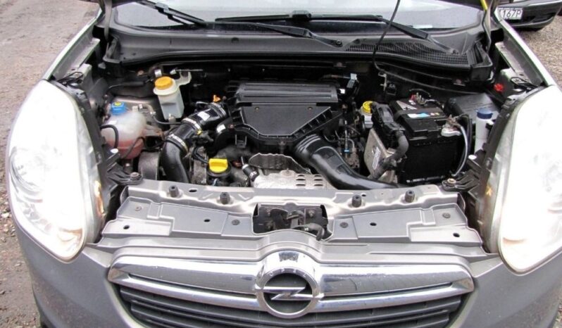 Opel Combo full