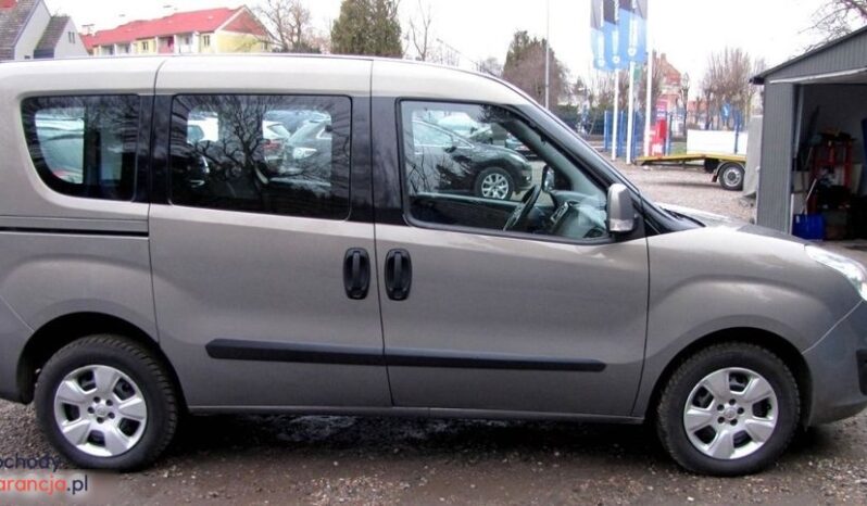 Opel Combo full