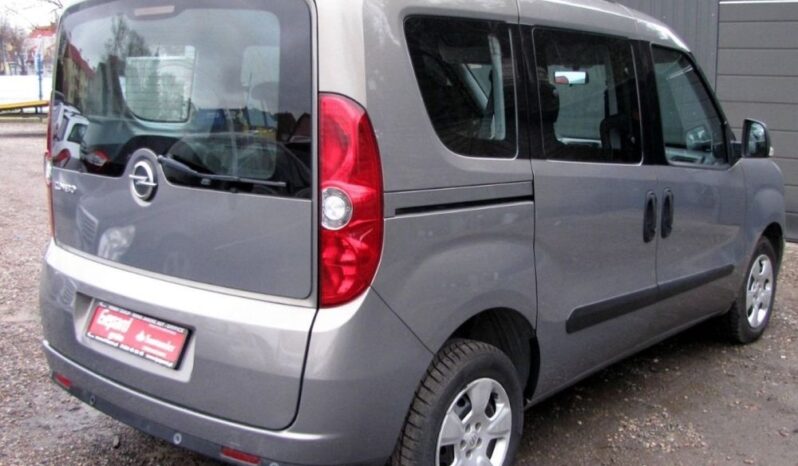 Opel Combo full