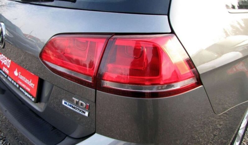 Volkswagen Golf full