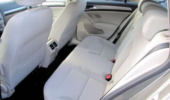 Volkswagen Golf full