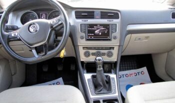 Volkswagen Golf full