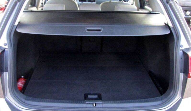 Volkswagen Golf full