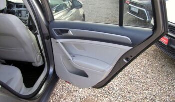 Volkswagen Golf full
