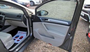 Volkswagen Golf full