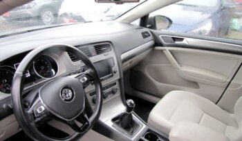 Volkswagen Golf full