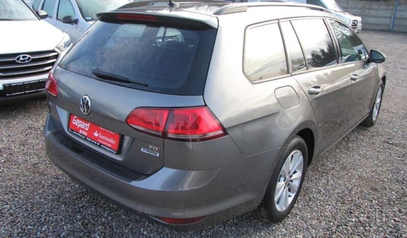Volkswagen Golf full