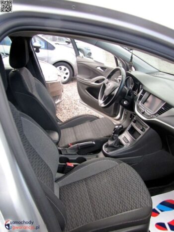 Opel Astra full
